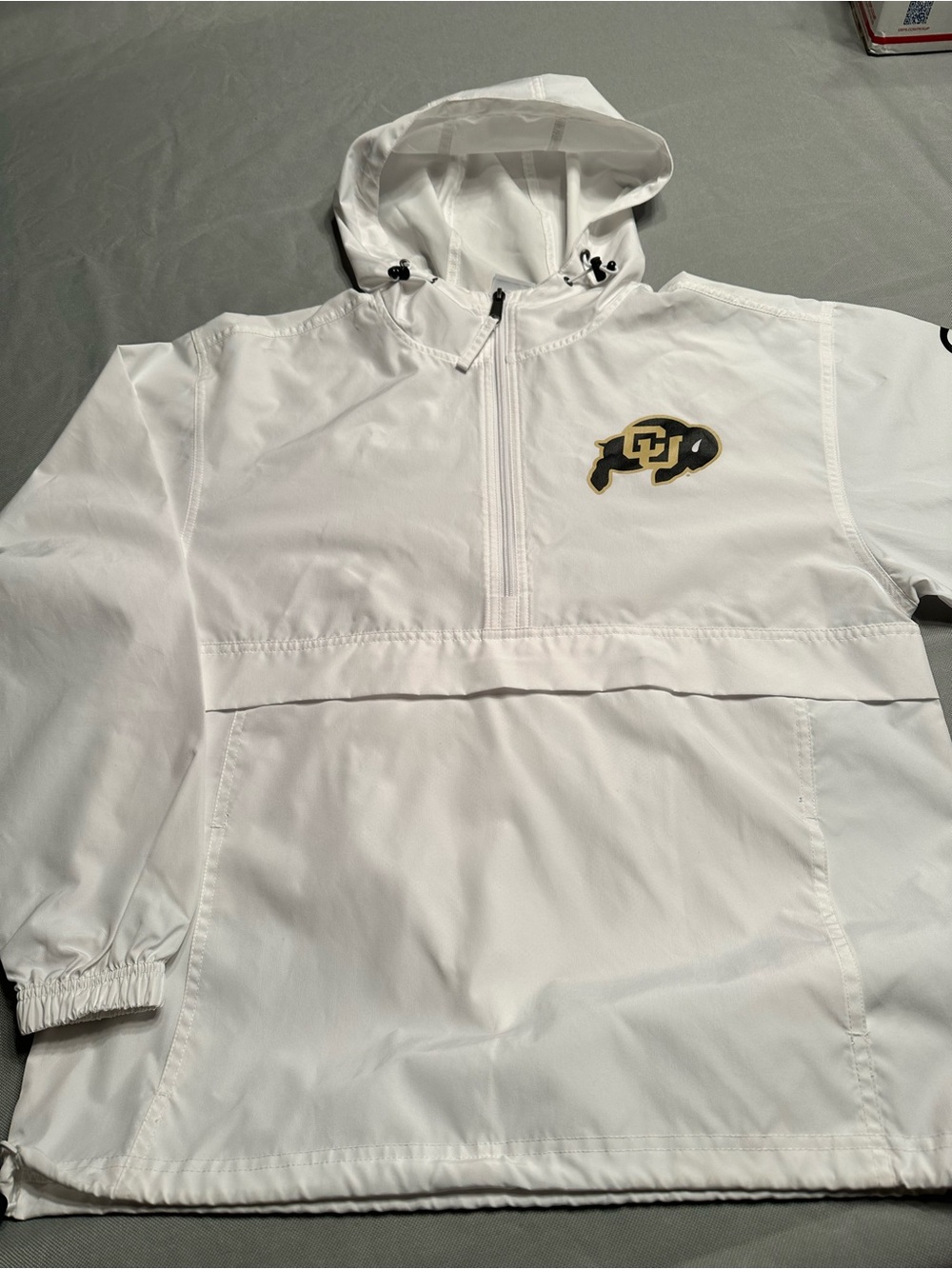 White Hooded Champion Pullover Windbreaker Jacket with CU buffs Logo